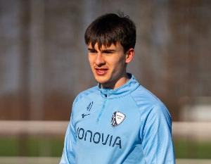 罗马诺：科隆与波鸿U19中卫达布罗夫斯基达成签约协议